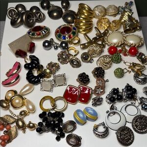 40 pair vintage clip earrings collector reseller craft bundle Coro Avon runway